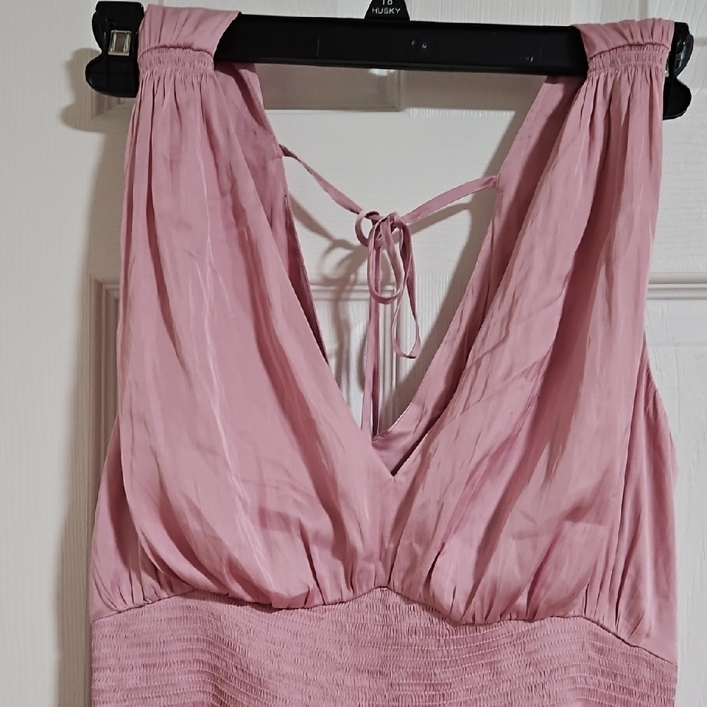 Old Navy Backless Pink Dress - Picture 2 of 7